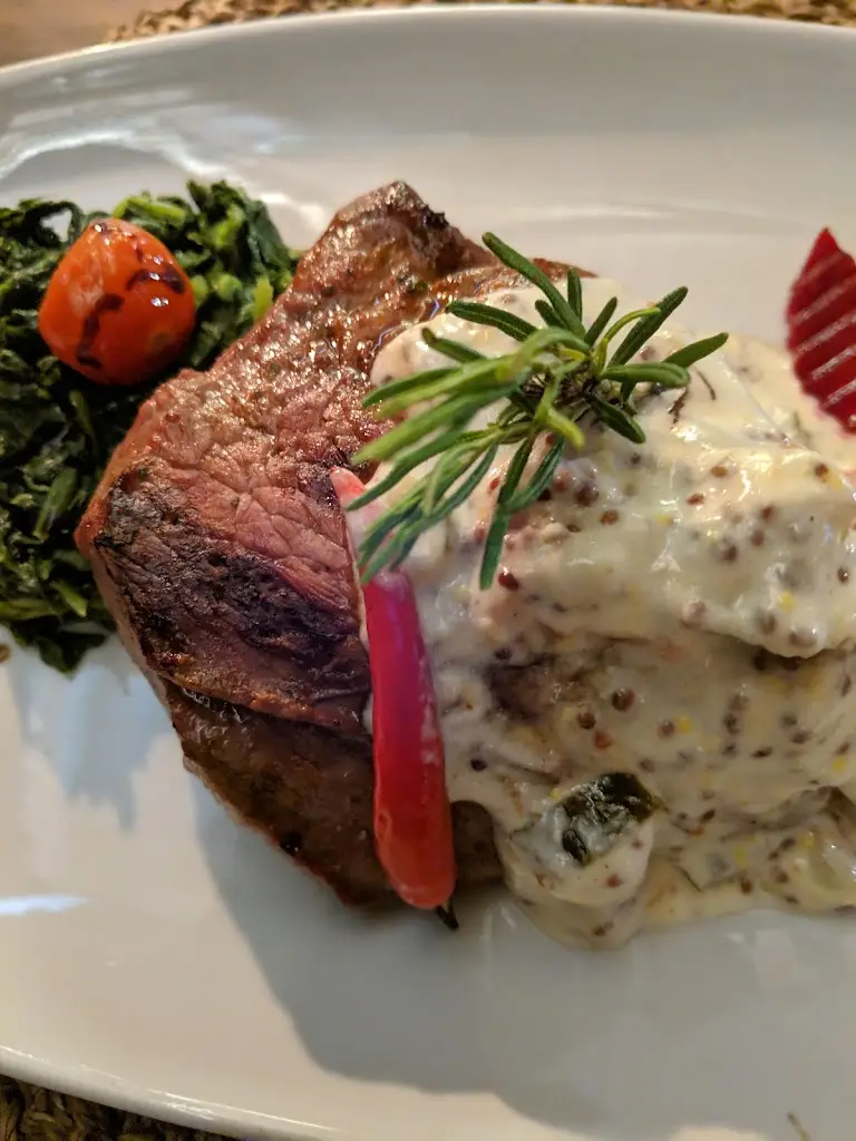 Lynell Fernandes_O Telheiro_Carvalhosa_recensione