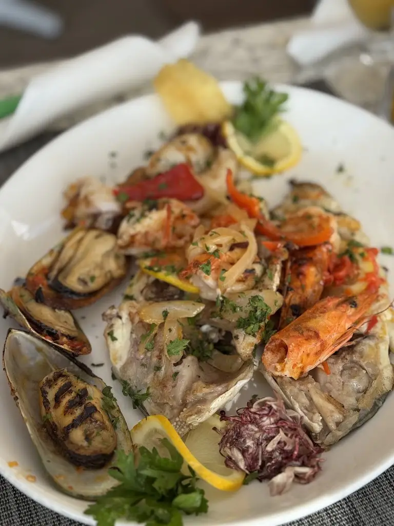 Marina Azul Restaurante_Calheta de São Jorge_slider_image_3