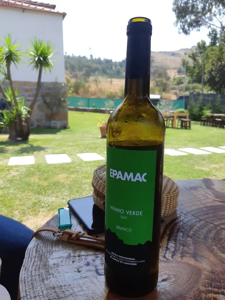 P S_Calçada dos Petiscos_Marco de Canavezes_recensione