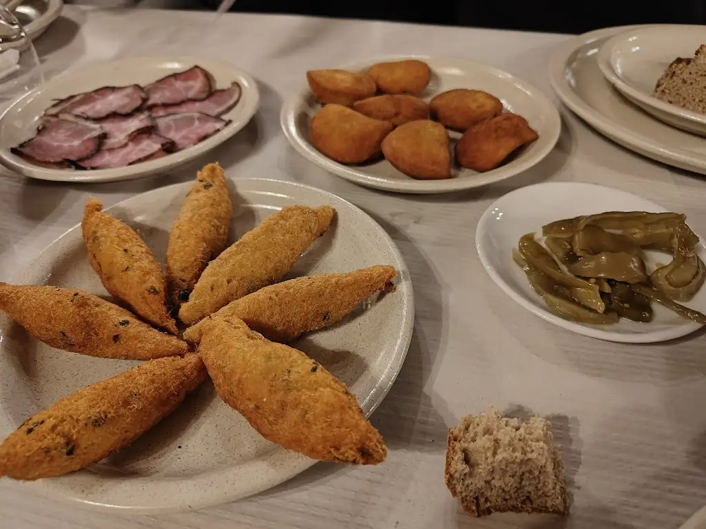 Tasca da Laura_Freamunde_slider_image_3