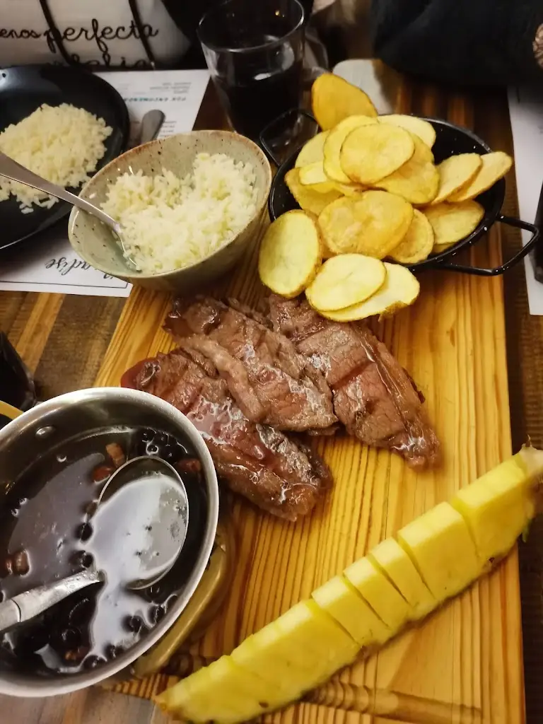 Menu_Paradise Restaurante_Lavra_image_6