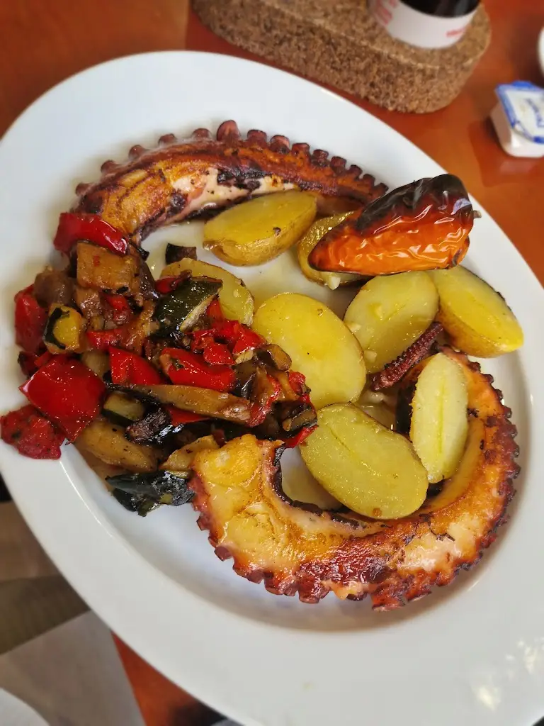 Menu_Restaurante Dona Helena_Lavra_immagine_2