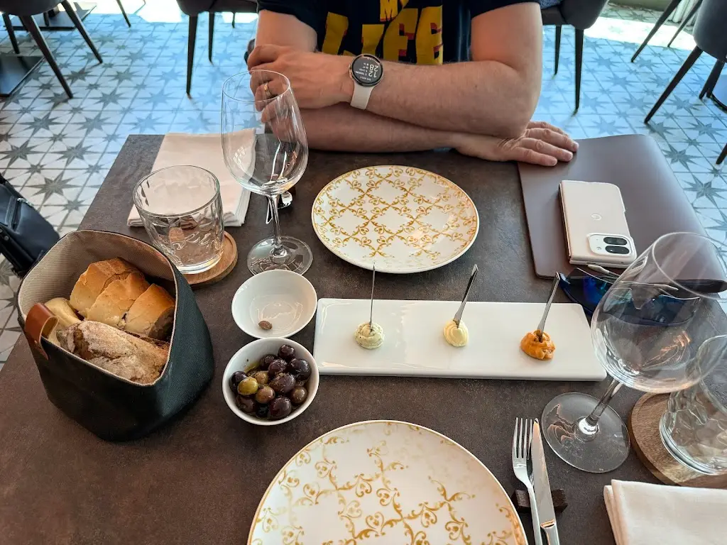 Sujed Soradaj_esKina_Lavra_reseña