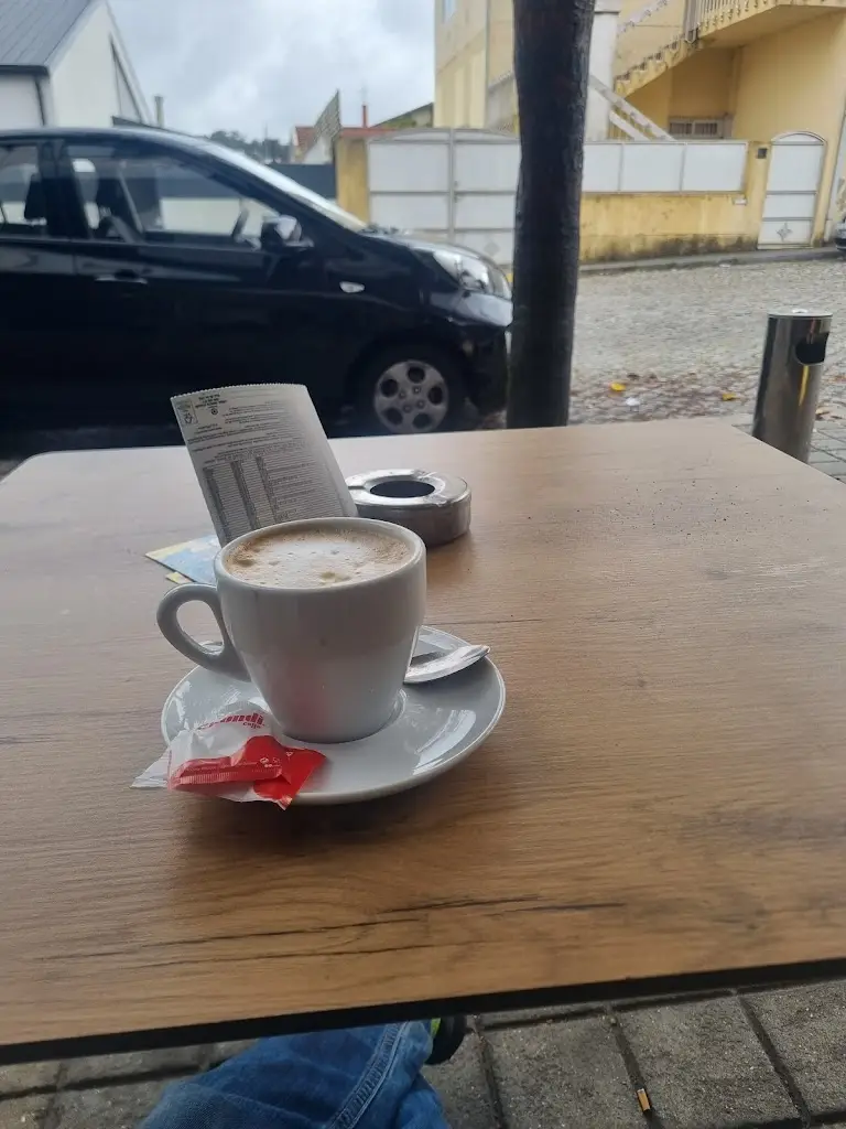 Thomas Gérard_Cafetaria NJ_Gemunde_recensione