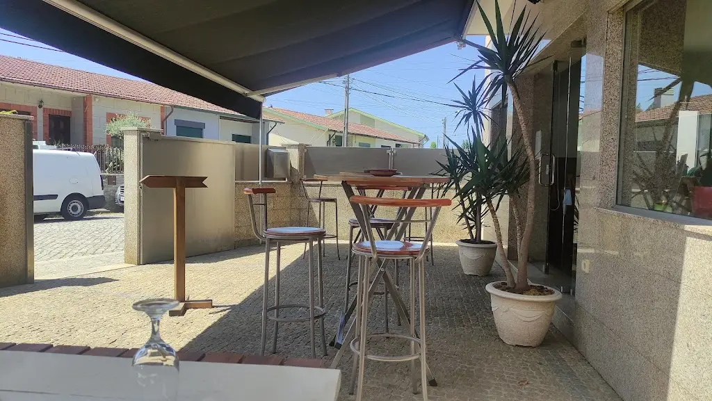 Jorge Basto Sobreira_Restaurante Moçar_Gemunde_recensione