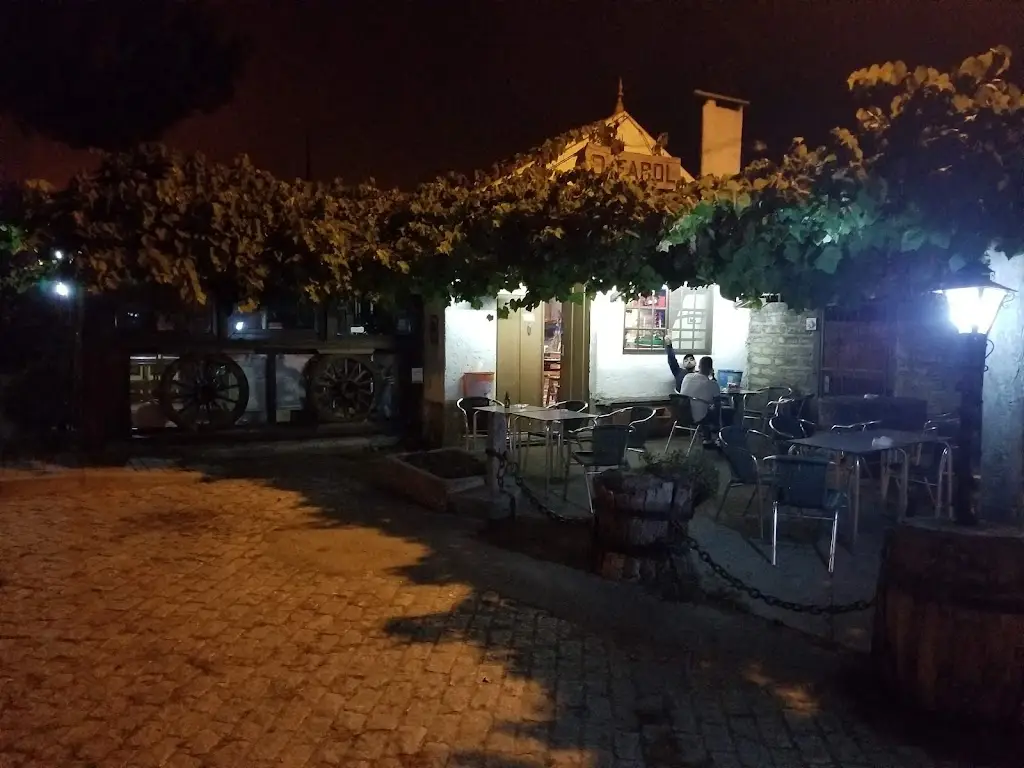 Deez Nutz_Snacks bar O Farol_Murtosa_review