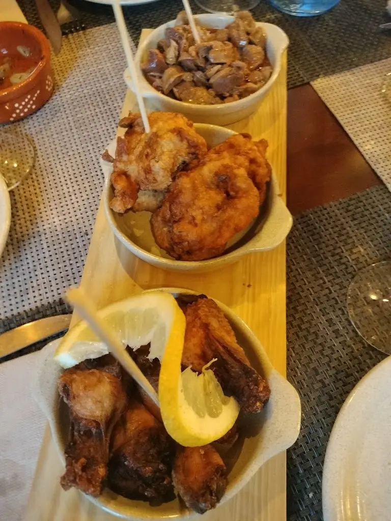 Carlos Carvalho_Tasquinha do Sérgiu’s_Gemunde_recensione