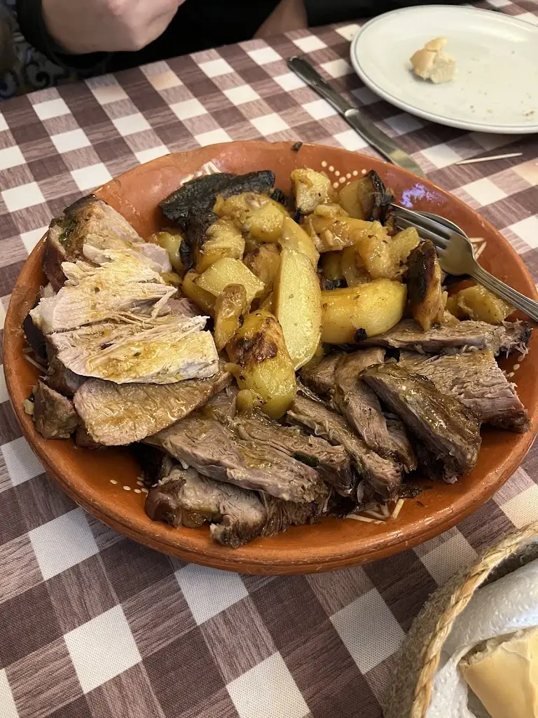 Anton Frolov_Mateus da Ponte_Foz do Sousa_recensione