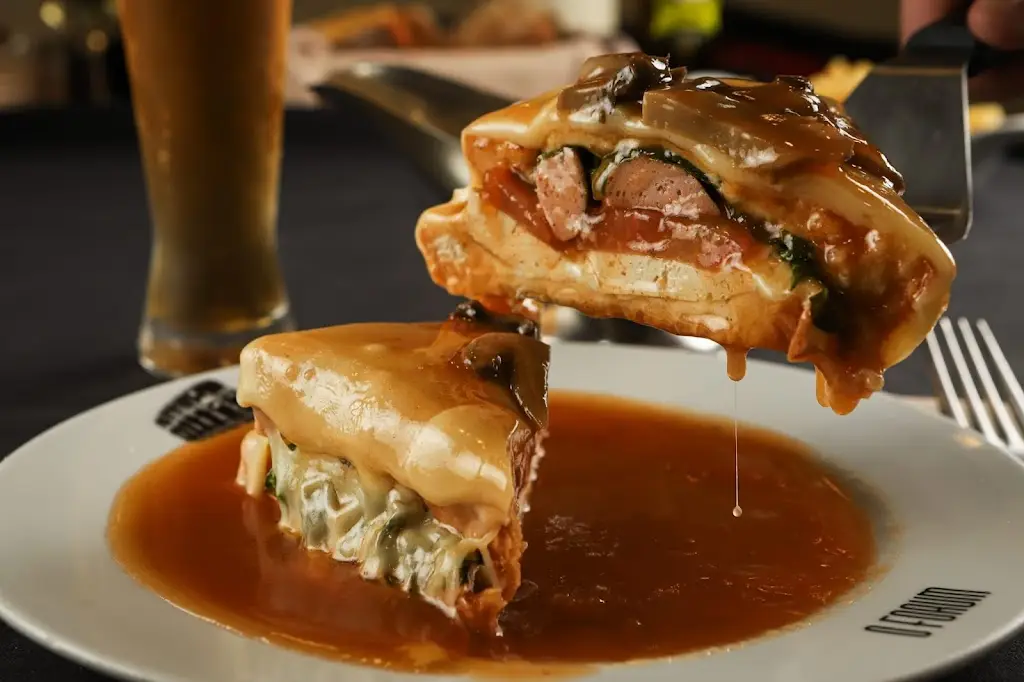 O Forum do Artur_Foz do Sousa_slider_image_2