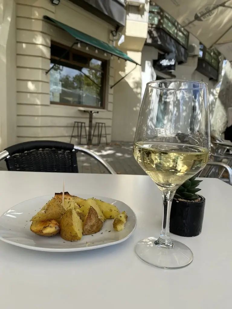 Menu_VILLA - Wine and Food Restaurant_Murtosa_image_7