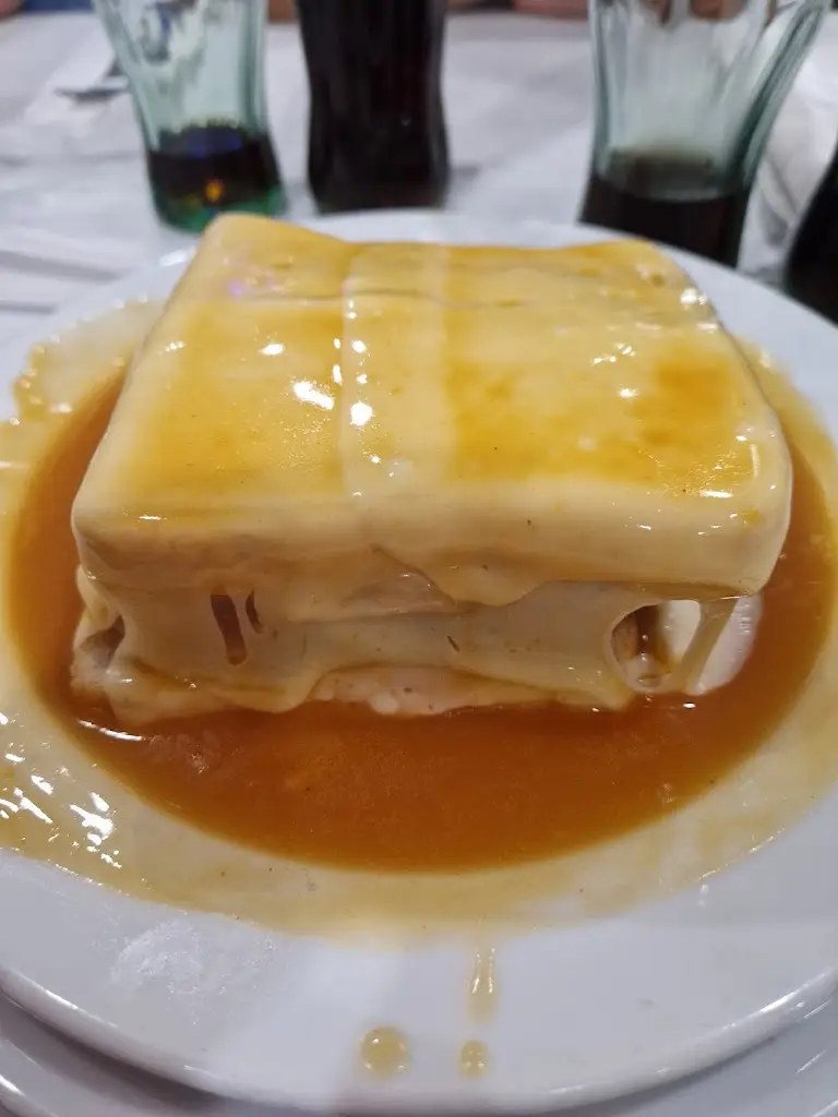 Graça Moreira_Café Val Chão_Foz do Sousa_recensione