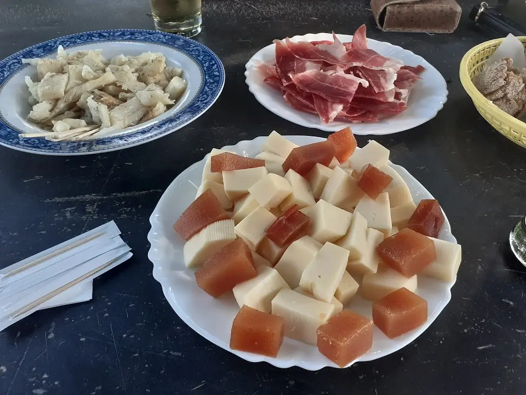 Taberna do Presunto ristorante a Foz do Sousa