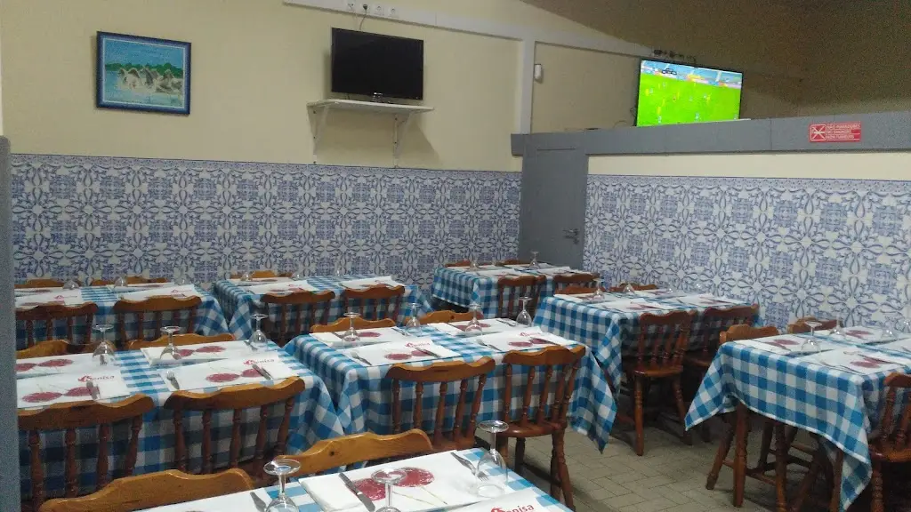 Café Santa Cruz ristorante a Jovim