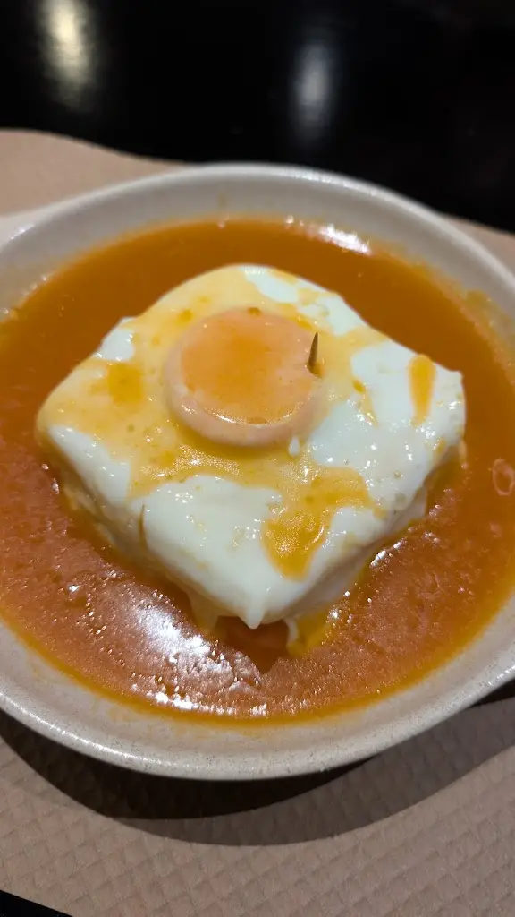 Hugo Tinoco_Jogos Santa Casa Churrasqueira Café Restaurante Ponto De Encontro_Margaride_review