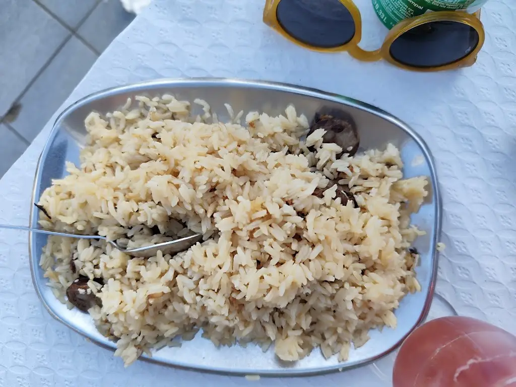 Ricardo Barros Costa_Casa Rocha Melres_Melres_review