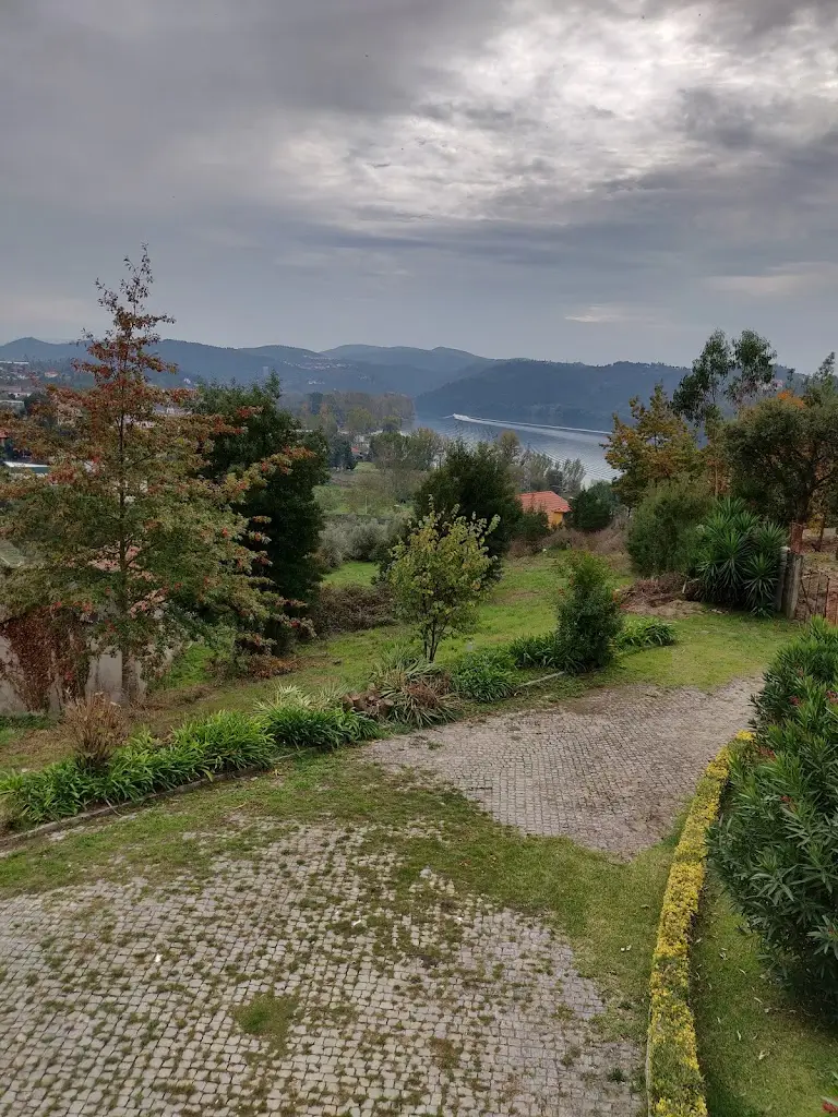 Bandeirinha_Melres_slider_image_3