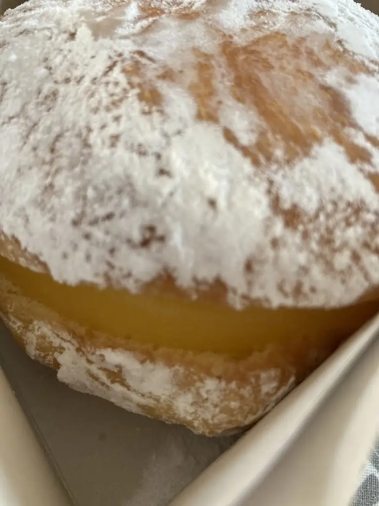 Marta Silva_Confeitaria Doce Mely_Melres_review