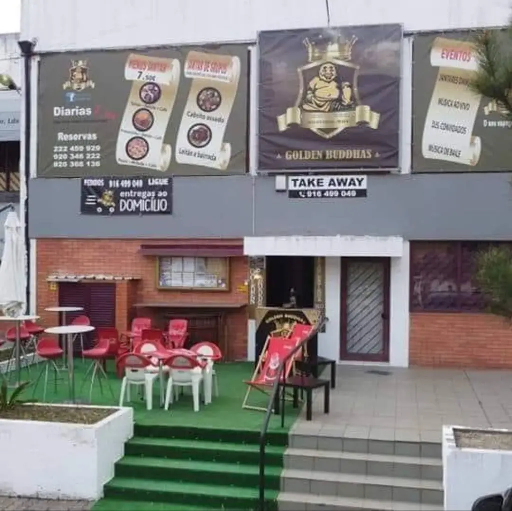 Golden Buddhas_Milheirós_slider_image_1