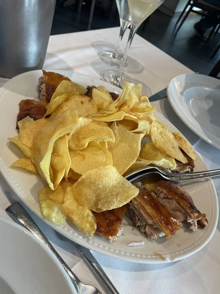 luiz simoes_Manjar dos Leitões_Póvoa de Varzim_recensione