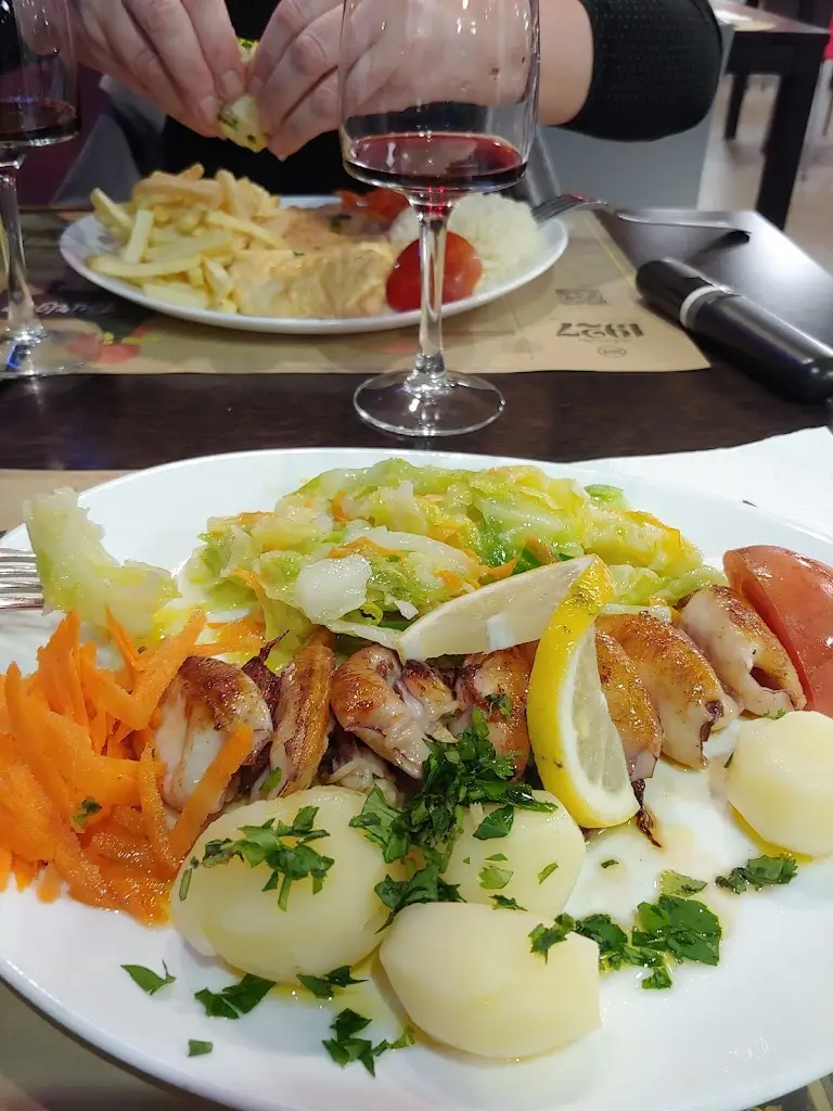 D A_Farol da Póvoa de Varzim_Póvoa de Varzim_recensione