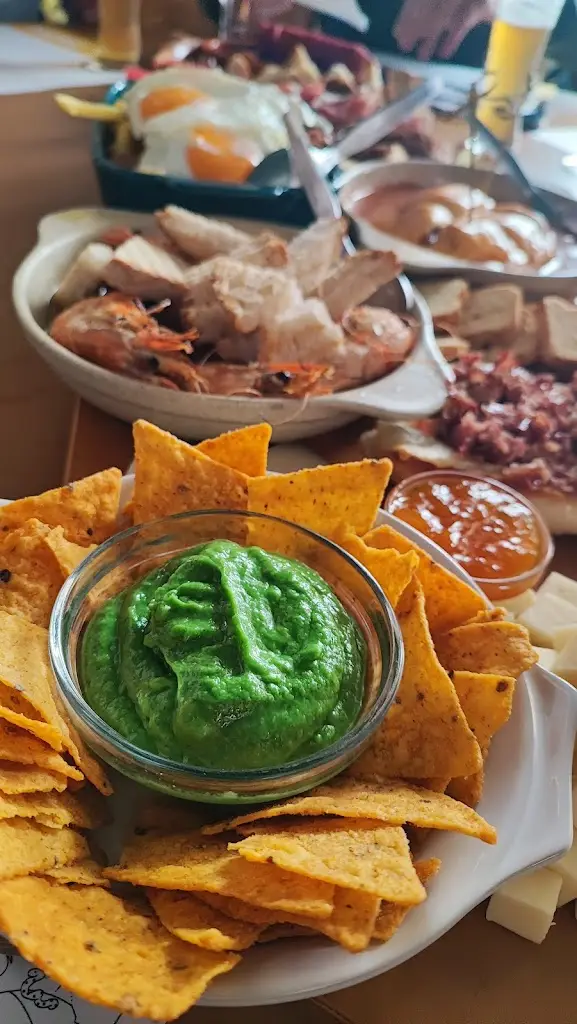 Menu_Aiktrês_Sandim_image_1