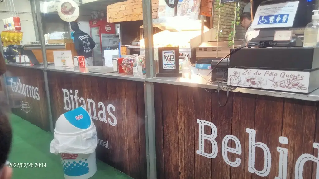 Tino Ferreira_Zé Do Pão Quente_Pedrouços_review