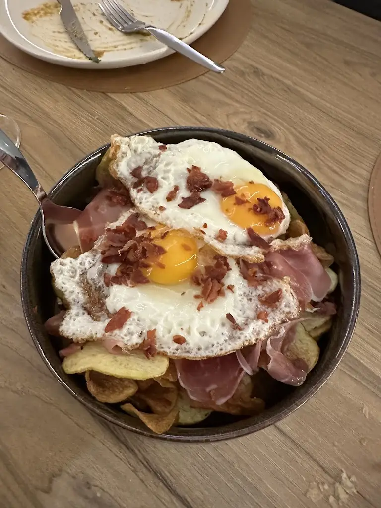 Menu_SANTOS | Tapas & Cocktails_Sermonde_immagine_4