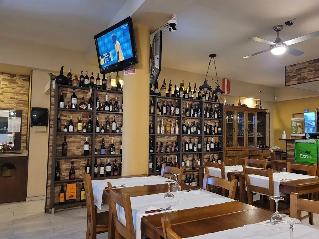 Restaurante Pizzaria La Dolce Italia ristorante a Oliveira do Douro