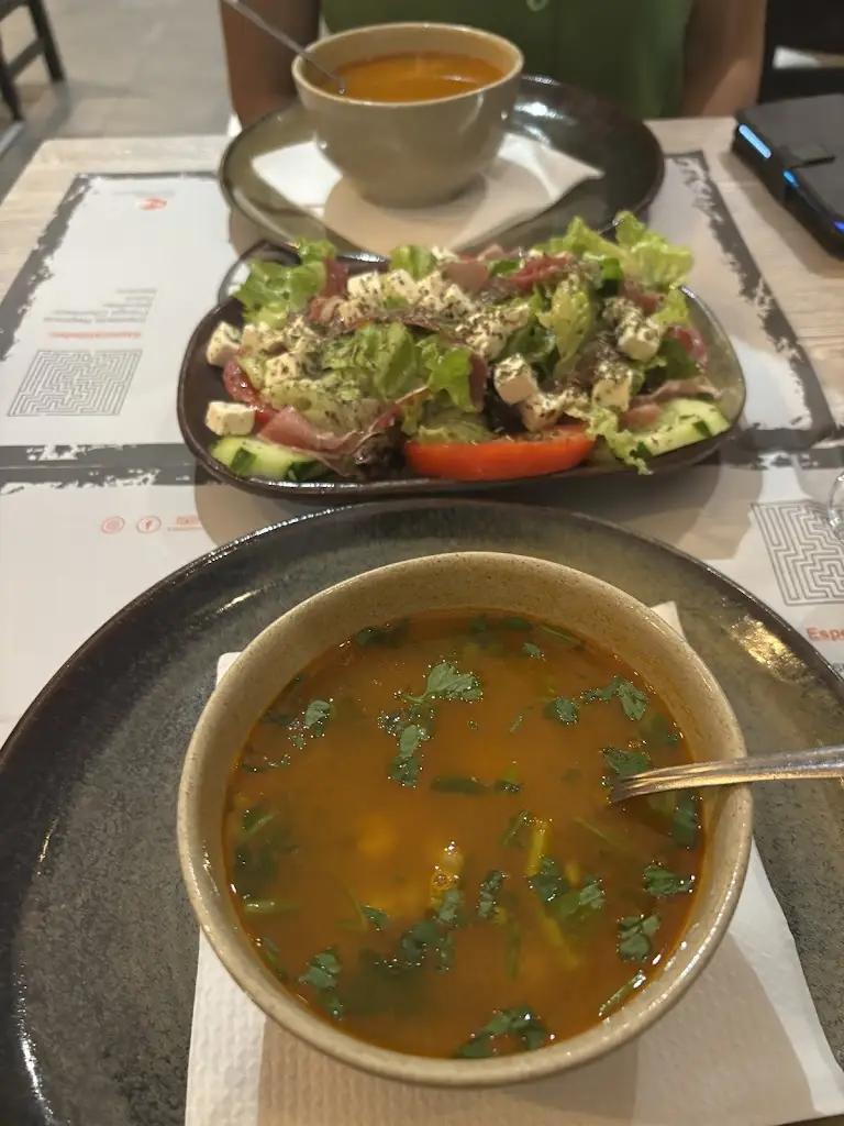 Rowan-Ewout Dekker_Fontes do Horácio restaurant_Calheta de São Jorge_review