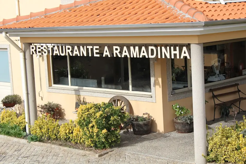 Restaurante A Ramadinha ristorante a Oliveira do Douro