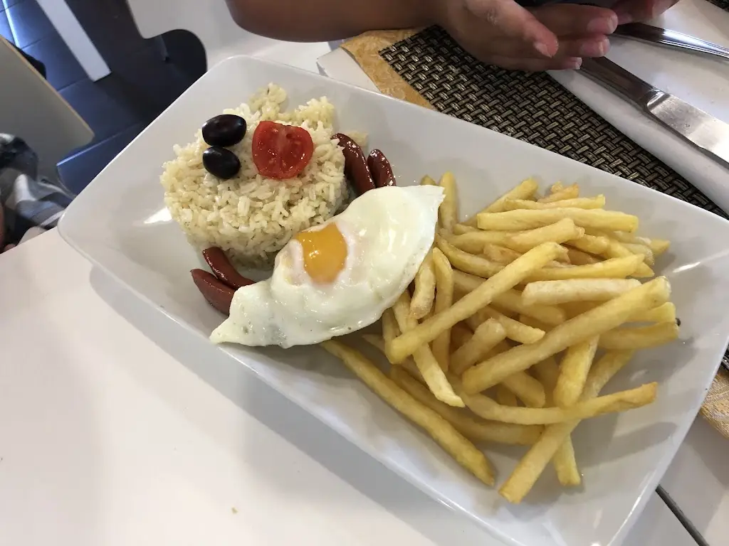 Harold Huizing_Restaurante Rocha_Penafiel_avis