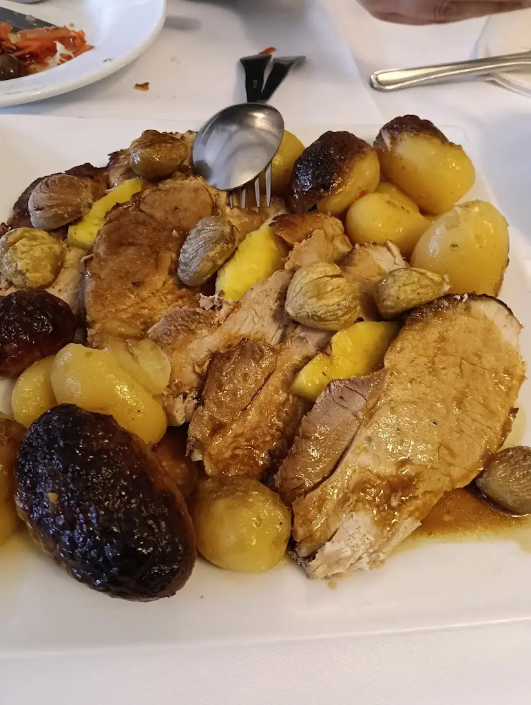 Restaurante Rocha_Penafiel_slider_image_3