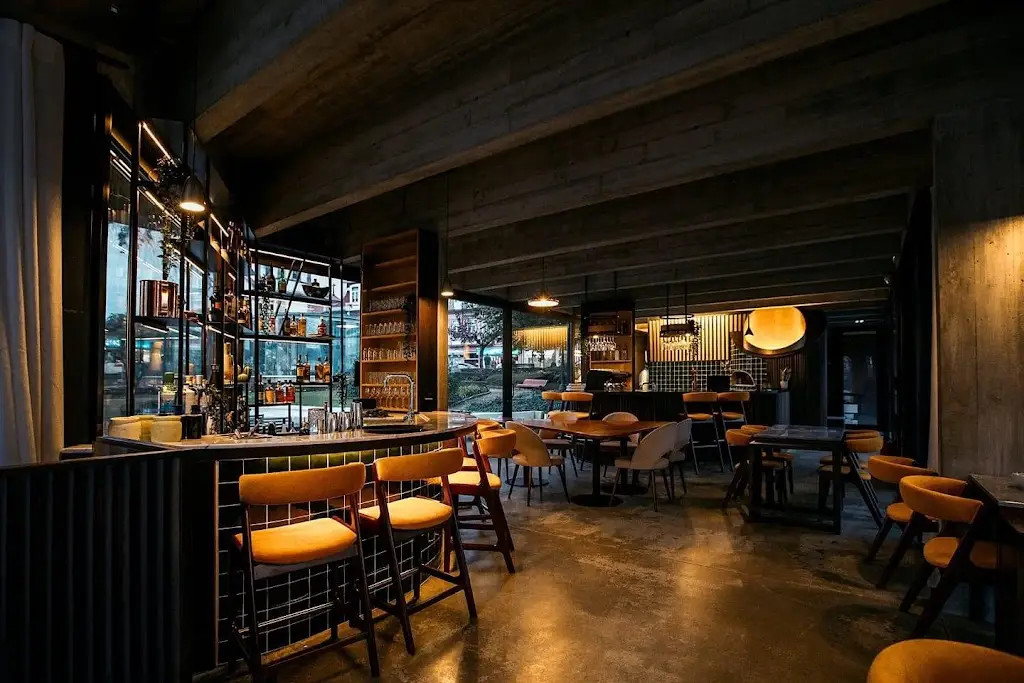 Dantes; Identity Flavors ristorante a Penafiel