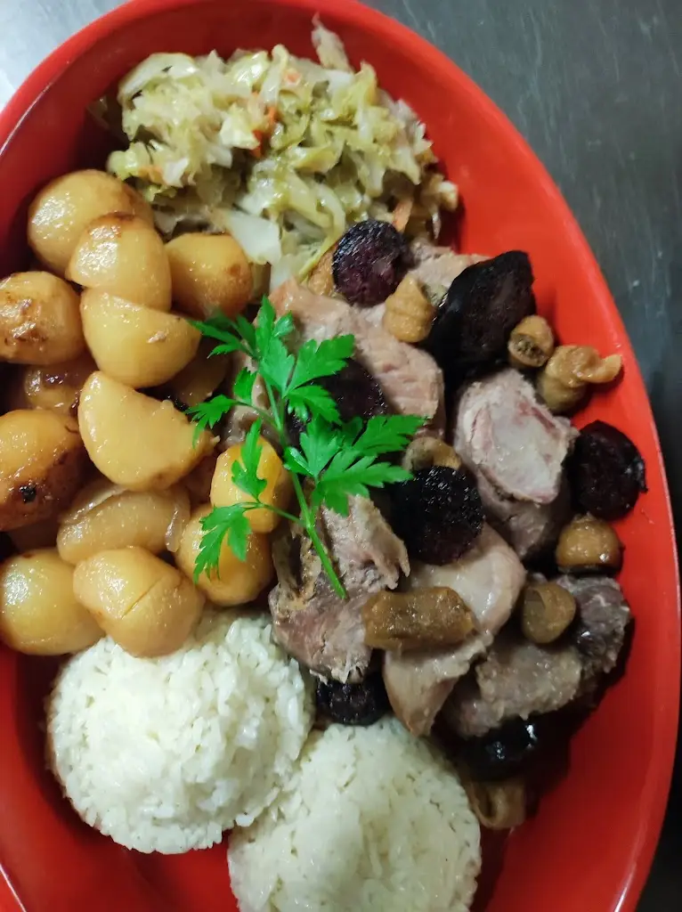 Menu_The Alley-Hoteleiras activities, Unipessoal, Lda_São Romão do Coronado_image_9