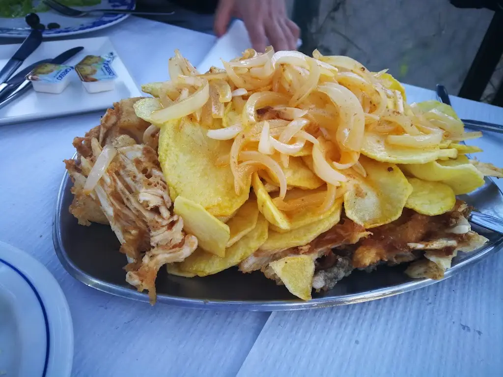 Restaurante Antiga Casa Mota_São Romão do Coronado_slider_image_3