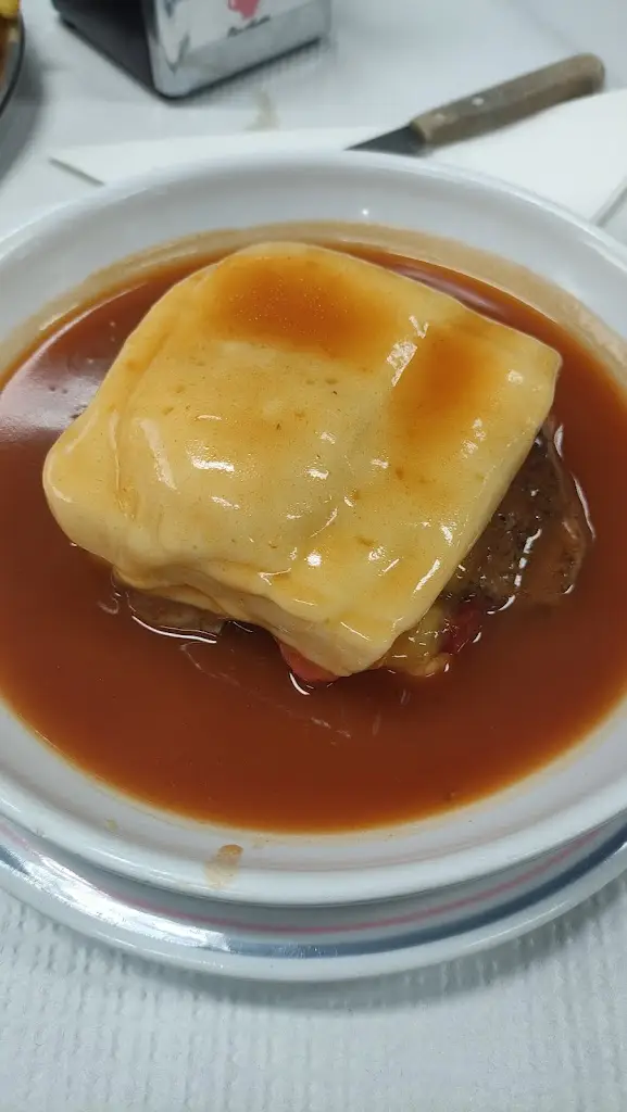 Jorge Basto Sobreira_Snack Bar da Estação_São Romão do Coronado_review