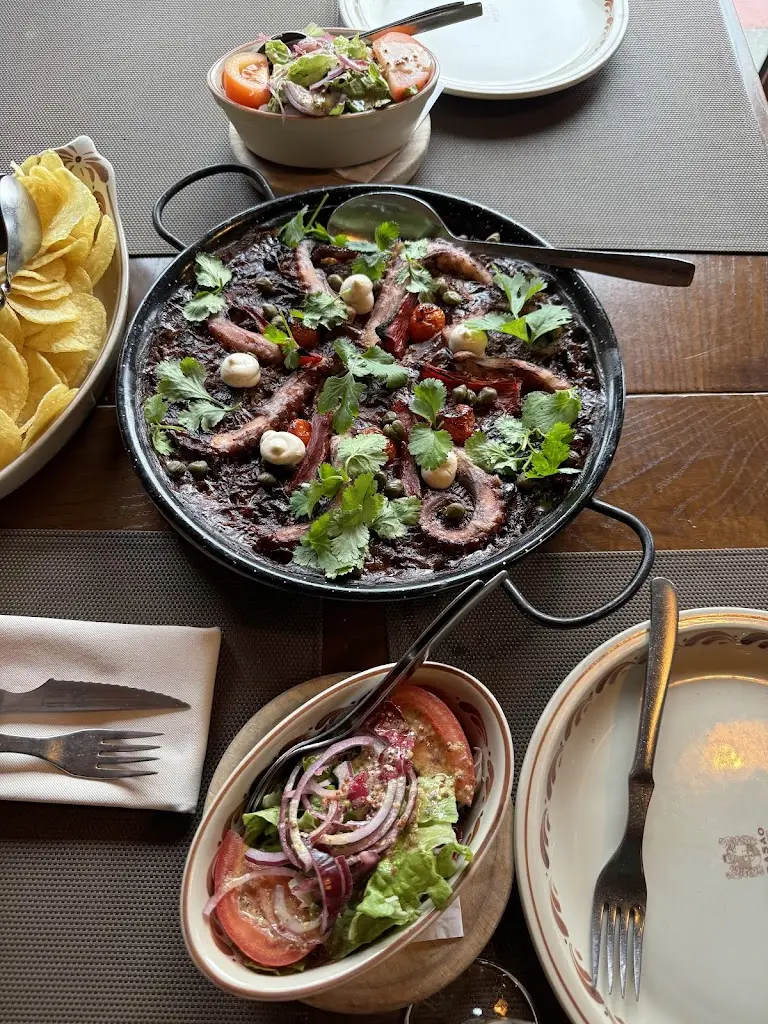 Menu_Brasão Salgueiros_Vila Nova de Gaia_imagen_7