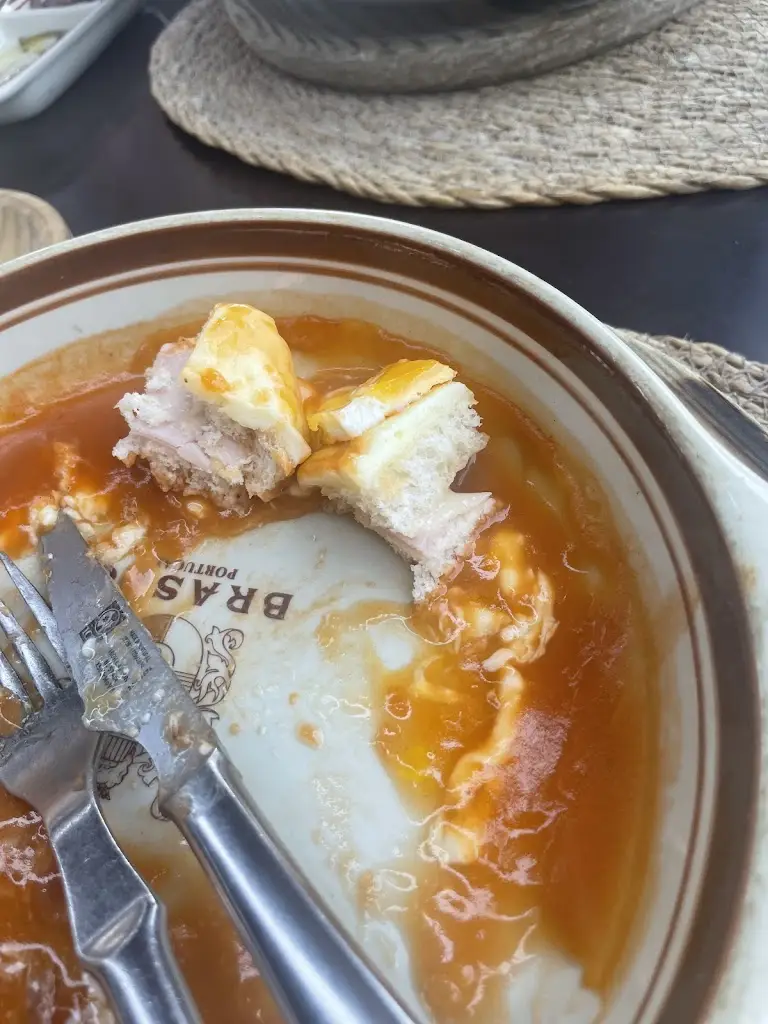 Fernando_Brasão Salgueiros_Vila Nova de Gaia_reseña