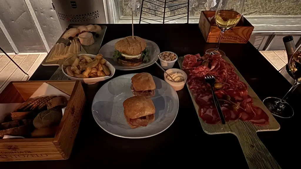 Sam Ang_Espaço Porto Cruz_Vila Nova de Gaia_reseña