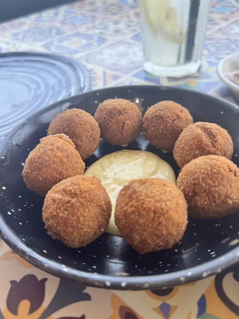 Nicolas Tabcharani_Sancho Panza...no Cais de Gaia_Vila Nova de Gaia_recensione