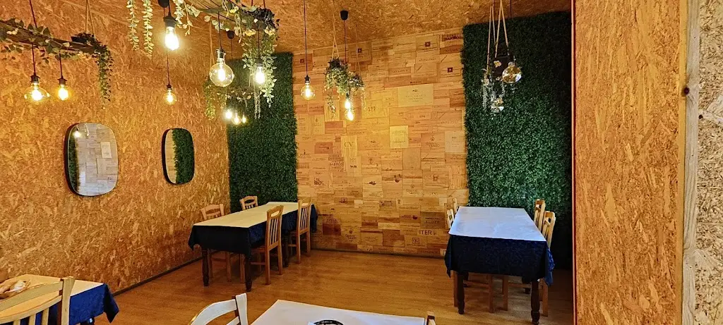 Restaurante 5 Pinheiros ristorante a Pampilhosa do Botão