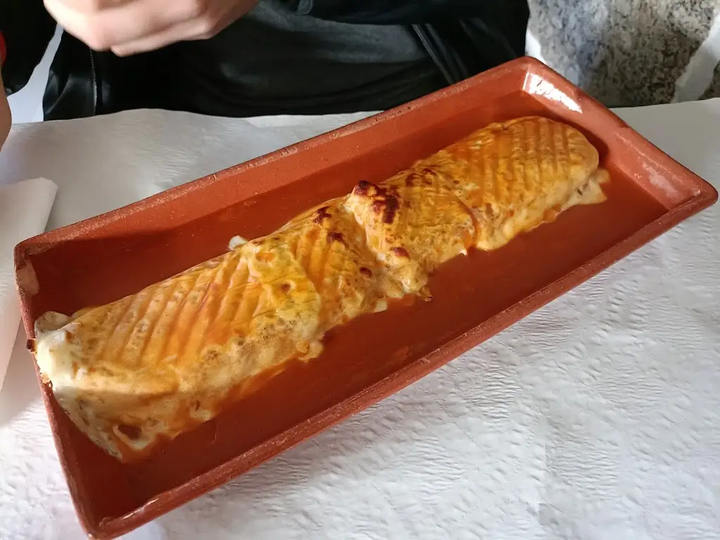 Menu_Pão Quente Jovem - Snacks_Vilarinho_image_3