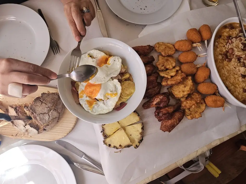 Sara_Tasquinha da Glória_Rebordosa_recensione