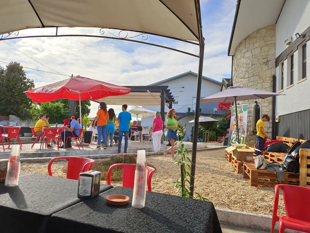 Expresso Bar & Restaurante ristorante a Pampilhosa do Botão