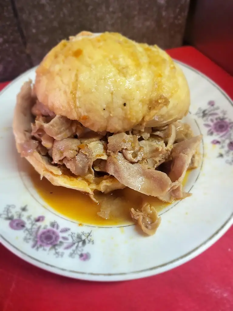 Oliveira's cafe - Snaks e francesinhas a moda do Porto_Rebordosa_slider_image_2