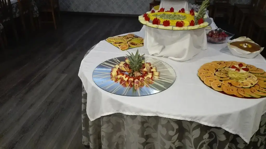 Menu_Restaurante Três Pinheiros_Rebordosa_imagen_8