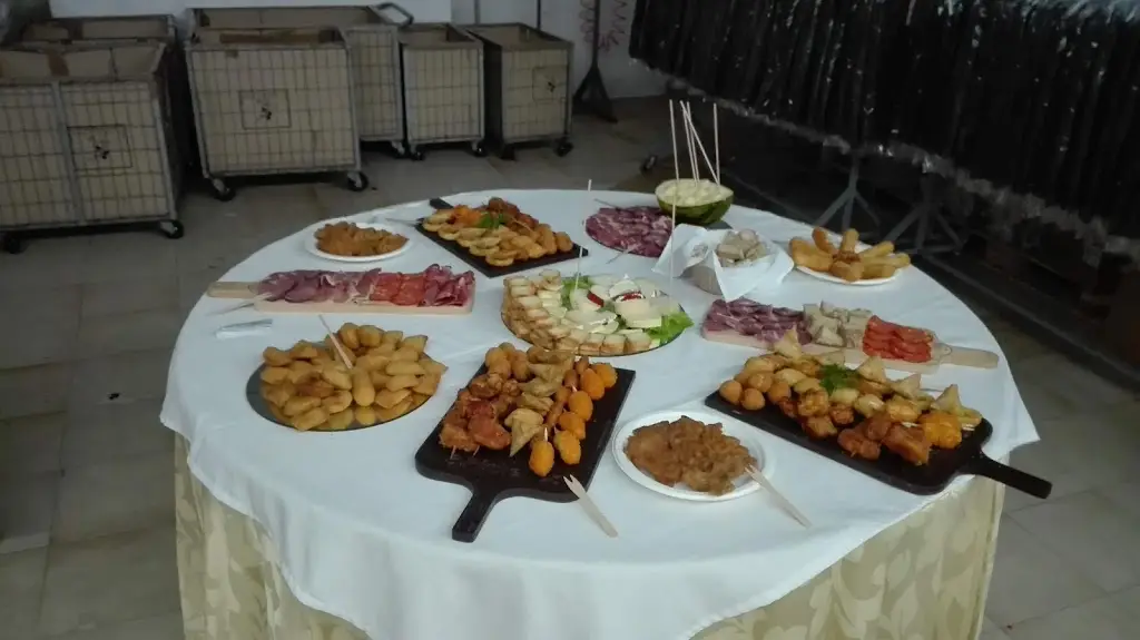 Menu_Restaurante Três Pinheiros_Rebordosa_imagen_9