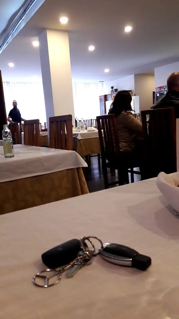 Restaurante Três Pinheiros_Rebordosa_slider_image_2