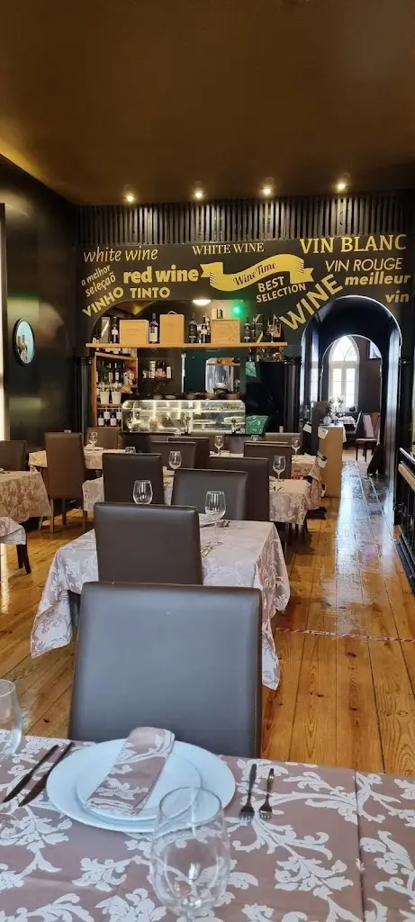 Excelência Wine House_Santo Tirso_slider_image_1