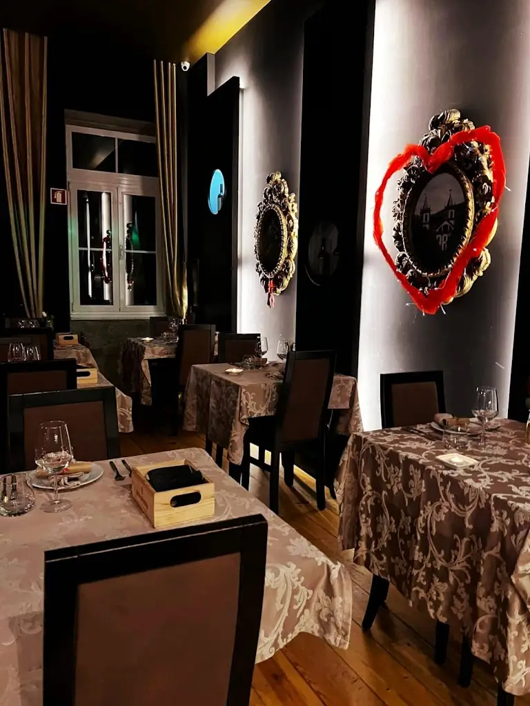 Excelência Wine House_Santo Tirso_slider_image_3